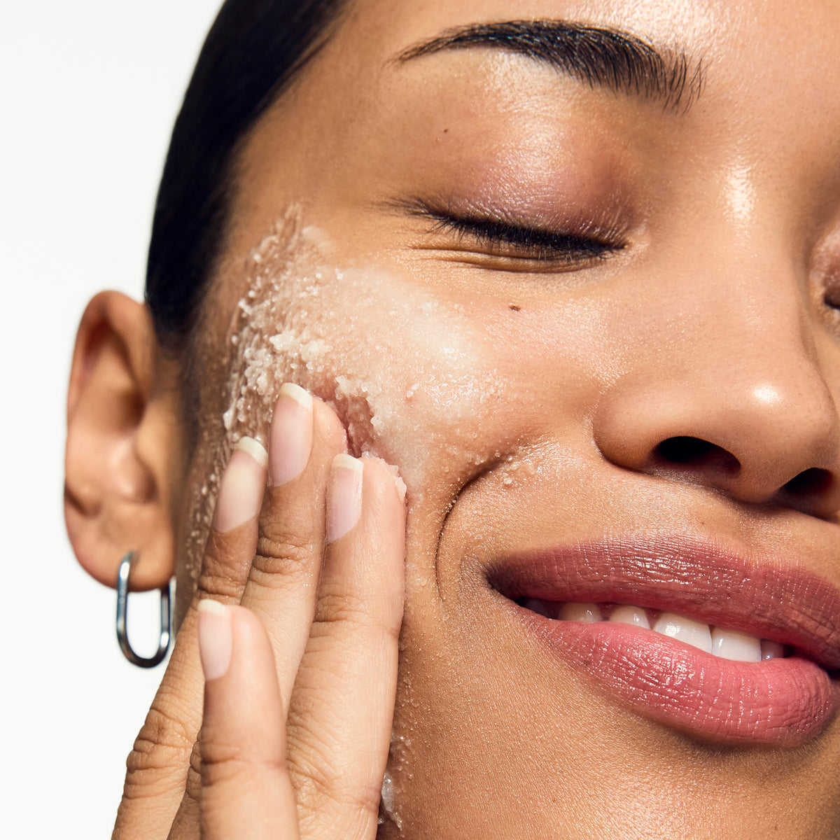 Studio-Smooth Microdermabrasion Treatment Scrub