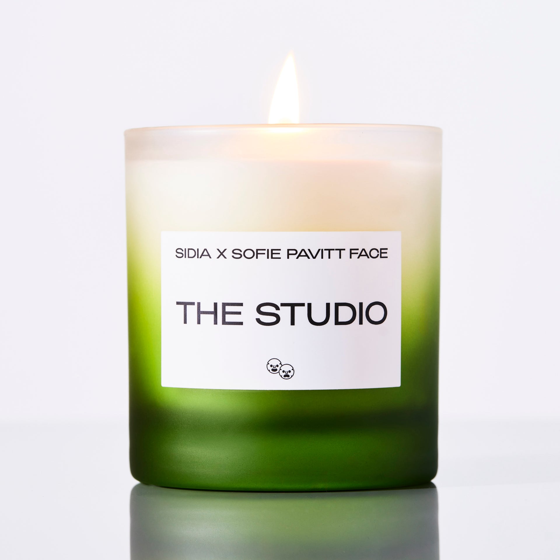 The STUDIO Candle